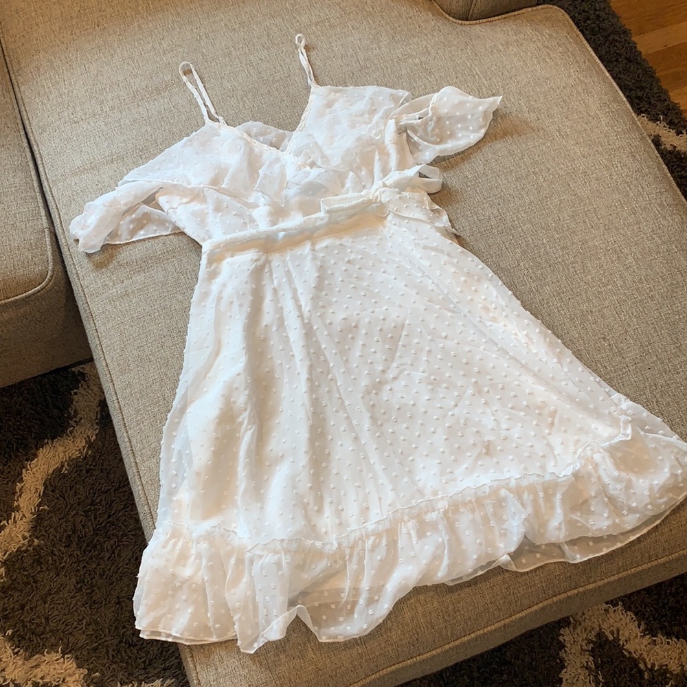 🤍NWT🤍SHEIN Ruffle Belted Dress